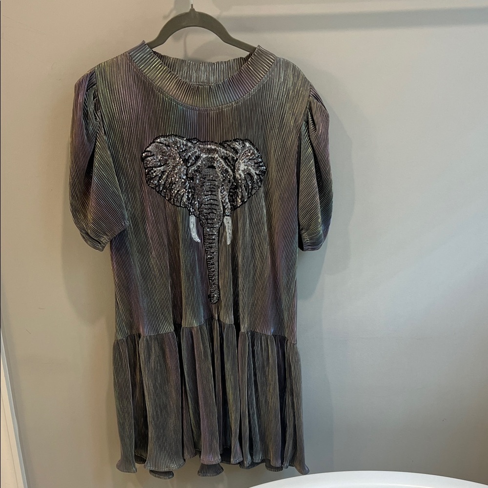 Queen of Sparkles Grey Iridescent Sequin Elephant Dress Size Large